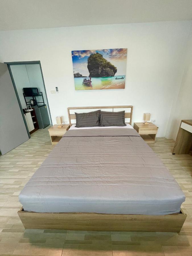 Garden Beach Sea View Patong Esterno foto
